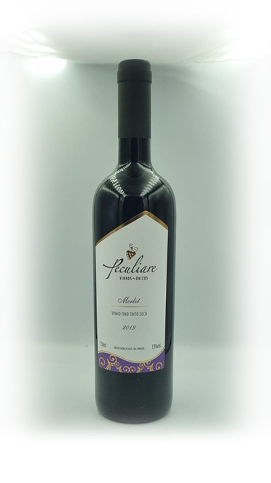 imagem Vinho Tinto Fino Peculiare Merlot